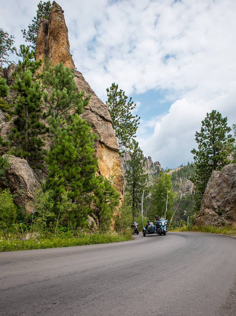 Riding Naked: Mt Rushmore and Needles Highway